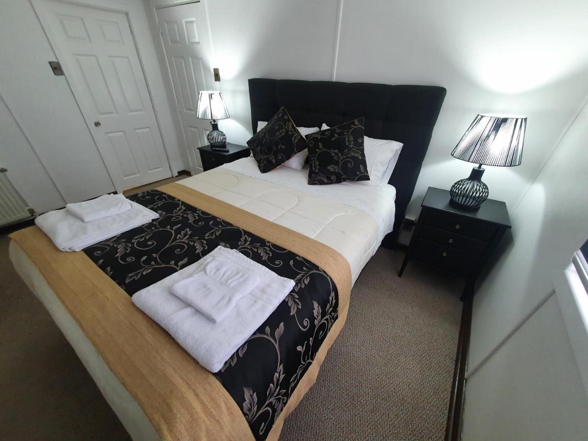 פוארטו וויליאמס Hotel Forjadores Del Cabo De Hornos מראה חיצוני תמונה