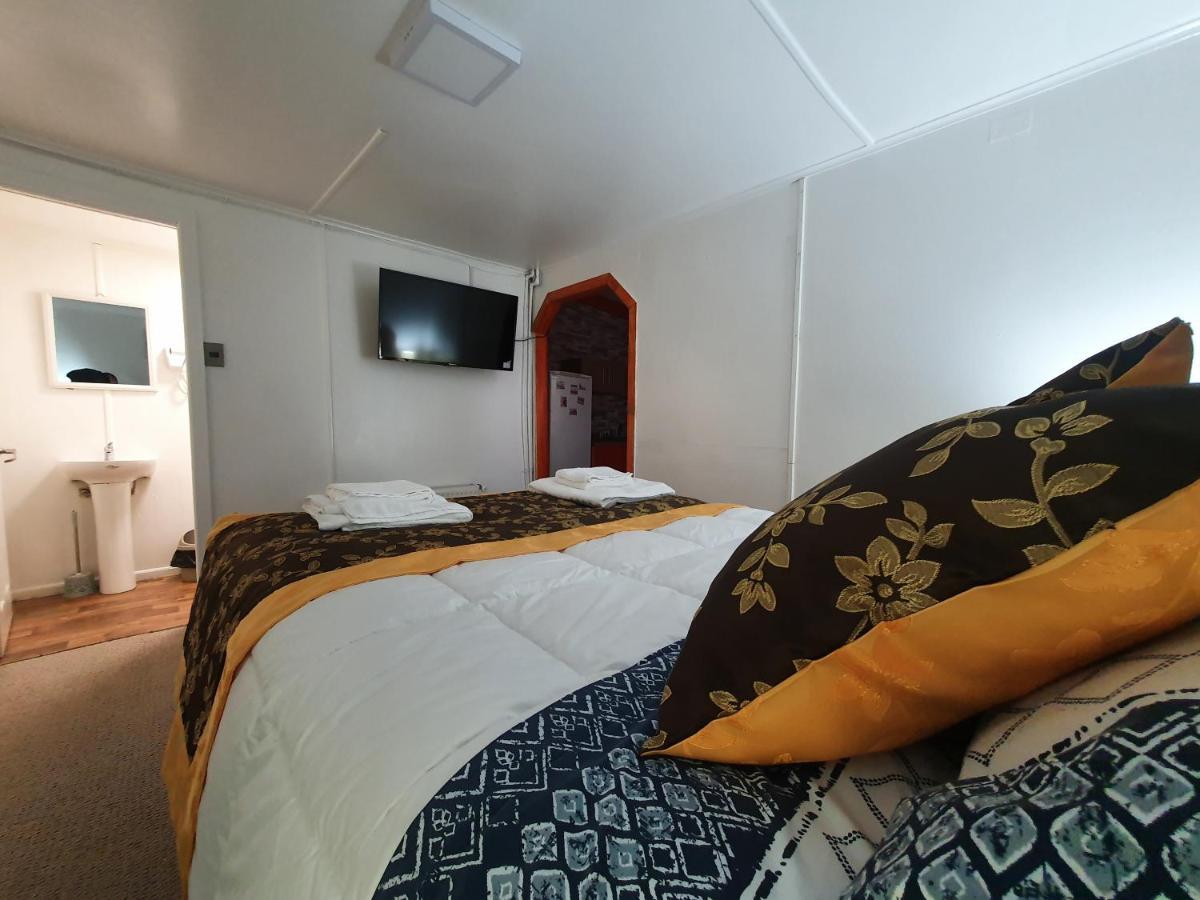 פוארטו וויליאמס Hotel Forjadores Del Cabo De Hornos מראה חיצוני תמונה